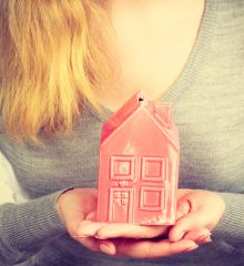 Image The Dual Crisis: Depleting Savings and Rising Debt in America